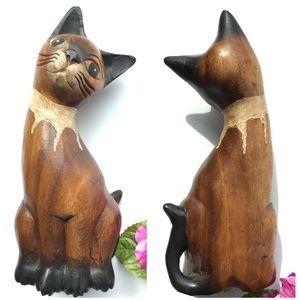 Vintage Hand Carved Solid Wood Siamese Handmade Cat Sculpture Made in Thailand